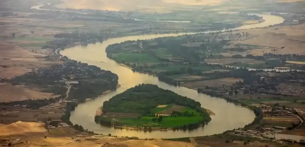 Nile River Knowledge of World's Longest River દુનિયાની એકમાત્ર નદી જે બેત્રણ નહીં, પણ 11 દેશોને આપે છે જીવનદાન!