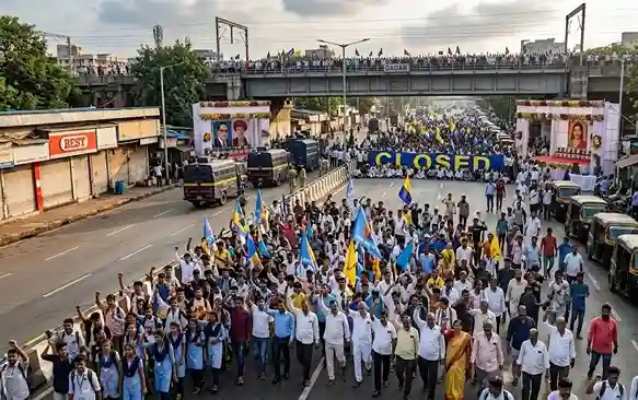 Vanchit Bahujan Aaghadi Maharashtra Bandh મહારાષ્ટ્રમાં આંદોલનનો ગરમાવો વંચિત બહુજન આઘાડીનું 'મહારાષ્ટ્ર બંધ'નું આહ્વાન, શિક્ષણ મંત્રીના રાજીનામાની માંગ આક્રમક!