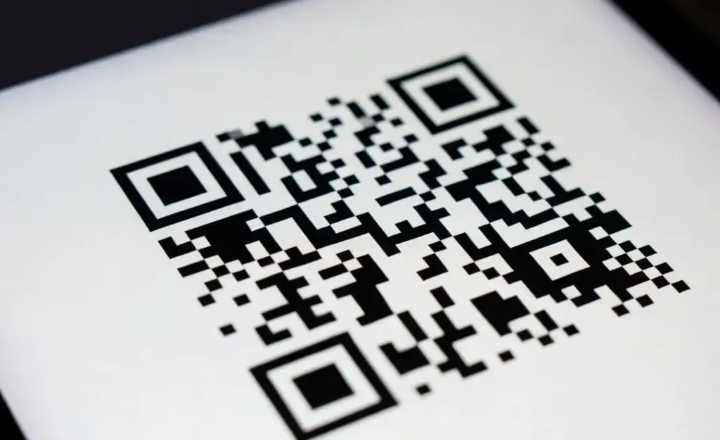 Why QR code has three squares QR કોડ પર કેમ હોય છે ૩ સ્ક્વેર? ૯૯% લોકોને નથી ખબર આનું અસલી કારણ અને કામ