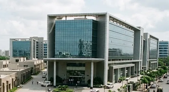 BKC Diamond Merchant Fraud  BKC માં હીરા વેપારી સાથે અધધ આટલા કરોડની છેતરપિંડી, મિત્ર વેપારી સામે ગુનો દાખલ