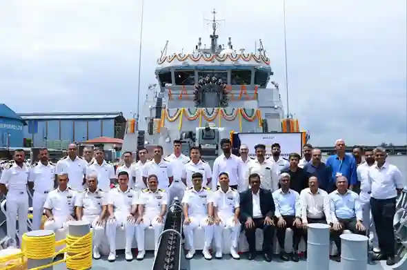 INS Mangrool Delivery કોચીન શિપયાર્ડ દ્વારા નિર્મિત ત્રીજું એન્ટિસબમરીન વોરફેર શેલો વોટર ક્રાફ્ટ 'માંગરોળ' ભારતીય નૌકાદળને સોંપવામાં આવ્યું