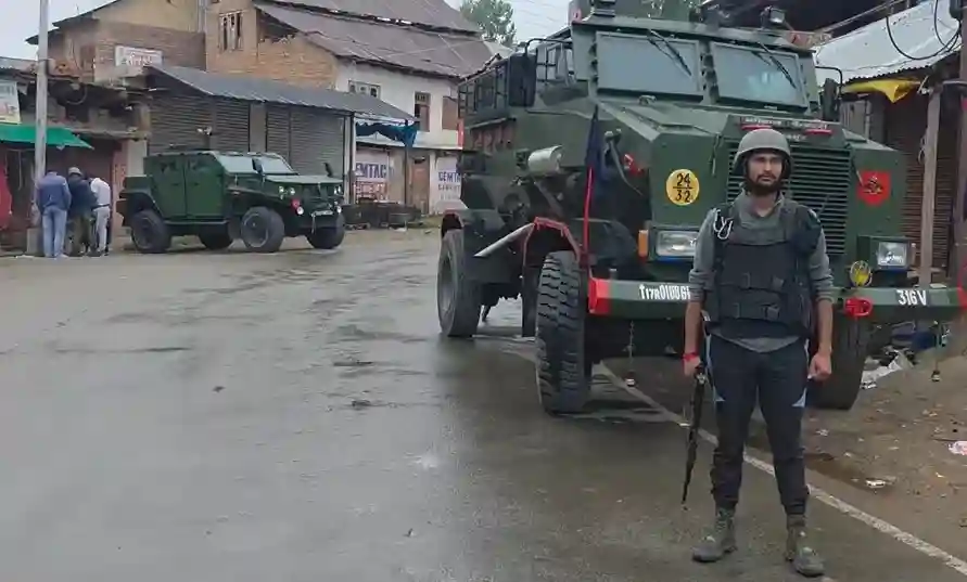 Kulgam Terrorist Attack કુલગામમાં ટાર્ગેટેડ કિલિંગ બે નિર્દોષ હિન્દુ યુવકોને આતંકવાદીઓએ નિશાન બનાવીને મોતને ઘાટ ઉતાર્યા