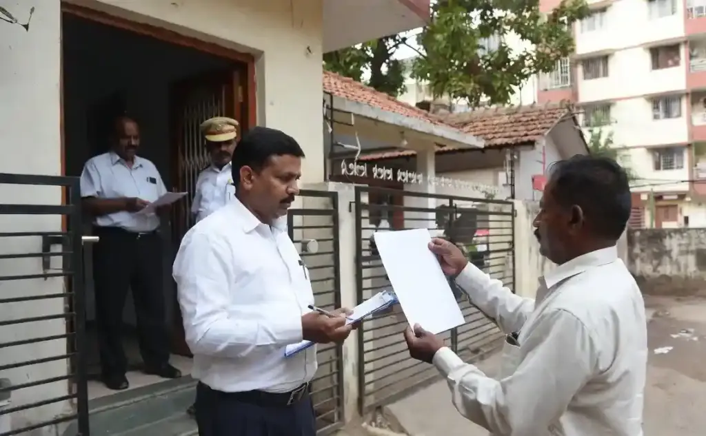 Maharashtra SIR Update Election Commission  મહારાષ્ટ્રમાં મતદાર યાદી સુધારણા ઝુંબેશ વેગવાન ડોર્ડટુડોર વેરિફિકેશનની સમયમર્યાદા લંબાઈ, જાણો નવી તારીખ