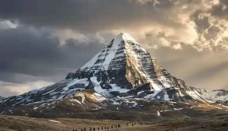 Mount Kailash mystery  અધ્યાત્મ, પ્રતિબંધો કે કોઈ અદભુત શક્તિ? કૈલાશ પર્વતના રહસ્ય આગળ વિજ્ઞાન પણ છે લાચાર