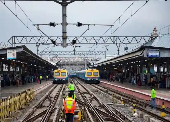 Mumbai Local Train Central Railway Traffic Block LTT યાત્રીગણ કૃપયા ધ્યાન દે.. મુંબઈના LTT સ્ટેશન પર લેવાશે ૧૧ દિવસનો મેગા બ્લોક, અનેક ટ્રેનો રદ અને ડાયવર્ટ