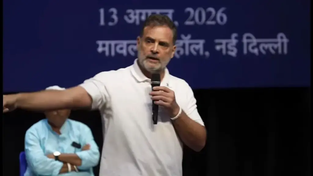 Rahul Gandhi Savarkar Row  સાવરકર પર કરેલી ટિપ્પણી મુદ્દે કાનૂની લડાઈમાં રાહુલની જીત સુપ્રીમ કોર્ટે નીચલી કોર્ટના આદેશને ફગાવ્યો