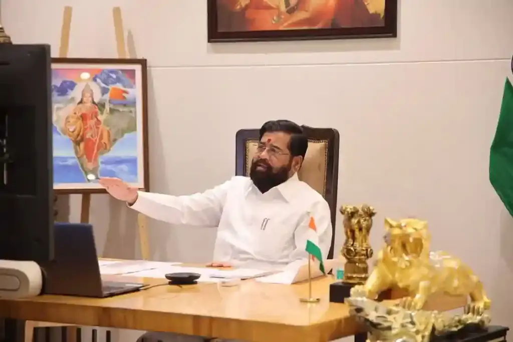 Shiv Sena Disqualification Case ‘...શિંદે જૂથની મુશ્કેલી વધશે? ઉદ્ધવ પક્ષની દલીલો પર સુપ્રીમ કોર્ટે પૂછ્યું ‘શું એકનાથ શિંદે અયોગ્ય ઠરી શકે?’