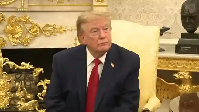 Trump praises Indian election system અમેરિકામાં ભારતીય ચૂંટણી સિસ્ટમની ચર્ચા ટ્રમ્પે સંસદમાં કહ્યું, 'આપણા દેશમાં પણ લાગુ થવી જોઈએ આ પદ્ધતિ'