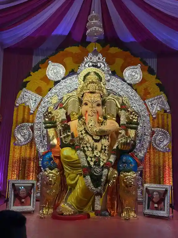 Ganesh Chaturthi 2026 ૬૬ કિલો સોનાથી ભવ્ય શૃંગાર અને ₹૭૦૩ કરોડનો ઐતિહાસિક વીમો, જાણો દેશના સૌથી ધનિક ગણપતિનો મહિમા