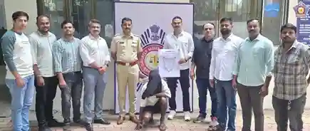 Ganpati Immersion Theft ખાર દાંડામાં ગણપતિ વિસર્જન દરમિયાન થયેલી ચોરીનો ભેદ ઉકેલાયો; પોલીસે રૂ. ૩.૬૬ લાખનો મુદ્દામાલ કર્યો રિકવર