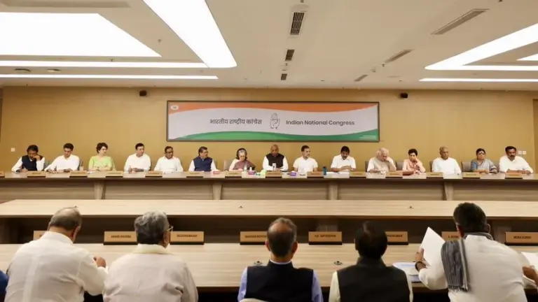 INDIA Alliance Meeting Boycott Leaders   બેઠક પહેલાં જ વિખેરાઈ રહ્યું છે INDIA ગઠબંધન? અખિલેશ યાદવ ગેરહાજર, AAP અને DMKએ પણ અંતર જાળવ્યું