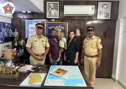 Mankhurd Kidnapped Child Rescued મુંબઈ પોલીસની પ્રશંસનીય કામગીરી માનખુર્દમાંથી અપહરણ થયેલું ૨ વર્ષનું માસૂમ બાળક સહીસલામત મુક્ત, આરોપી દંપતીની ધરપકડ!
