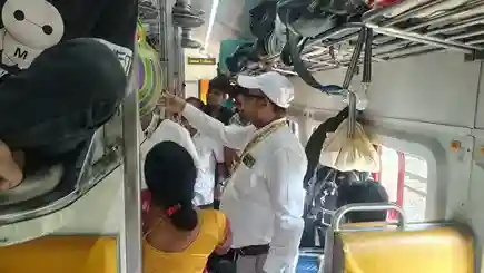 Central Railway Surprise Ticket Checking Drive રેલવેનું સરપ્રાઇઝ ચેકિંગ! કલ્યાણઇગતપુરી સેક્શનમાં નિયમો તોડનારા 150 પેસેન્જરો પાસેથી ₹2.14 લાખનો દંડ વસૂલાયો