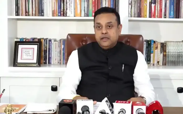 Congress Did Ten SIRs Sambit Patra  કોંગ્રેસ શાસનમાં ૧૦ વખત એસઆઈઆર થયા સંબિત પાત્રાનો વળતો પ્રહાર, '૧૩ કરોડ વોટ કપાત થયા હોત તો લોકો રસ્તા પર હોત'