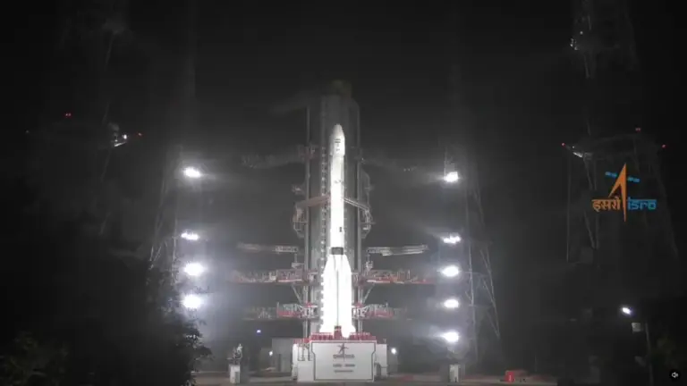 ISRO Launches NVS03 Satellite   હવે અમેરિકાના જીપીએસ પર નિર્ભર રહેવાની જરૂર નથી, અવકાશમાં પહોંચ્યો NVS03! ભારતની 'નાવિક' સિસ્ટમ દુશ્મનો પર રાખશે બાજ નજર
