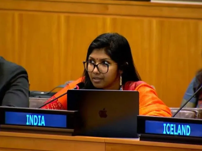 India Slams Pakistan At UN પાકિસ્તાનને વૈશ્વિક મંચ પર લાગ્યો જોરદાર તમાચો! આતંકવાદ મુદ્દે ભારતનો એવો પ્રહાર કે પાક. ડેલિગેશન મોં છુપાવવા મજબૂર બન્યું