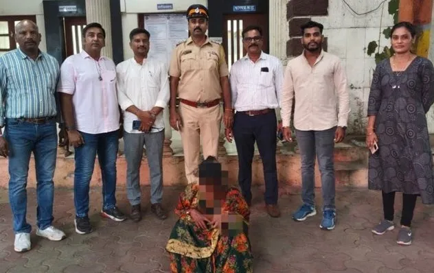 Juhu Woman Drug Peddler જુહુમાંથી કુખ્યાત મહિલા ડ્રગ પેડલર ઝડપાઈ નશાકારક પદાર્થોનો મોટો જથ્થો જપ્ત, સાંતાક્રુઝ પોલીસે NDPS હેઠળ ગાળિયો કસ્યો