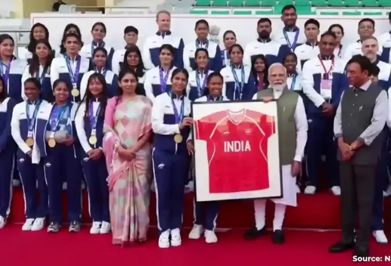 PM Modi Meets Asian Games Medalists  'મેડલ માત્ર જીત નથી, ઝનૂનની કહાણી છે...' એશિયન ગેમ્સના પદકવીરો સાથે PM મોદીની મુલાકાત, ખેલાડીઓનો વધાર્યો ઉત્સાહ