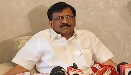 Sanjay Raut Supreme Court Contempt Case સંજય રાઉતની મુશ્કેલીઓ વધશે! CJI અને ન્યાયતંત્ર પર ટિપ્પણી મામલે સુપ્રીમ કોર્ટમાં વ્યક્તિગત રીતે હાજર રહેવા આદેશ